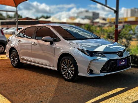 TOYOTA COROLLA 2.0 VVT-IE FLEX XEI DIRECT SHIFT TOYOTA COROLLA 2.0 VVT-IE FLEX XEI DIRECT SHIFT